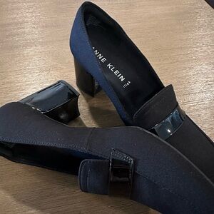 Anne Klein iFlex Black Heel